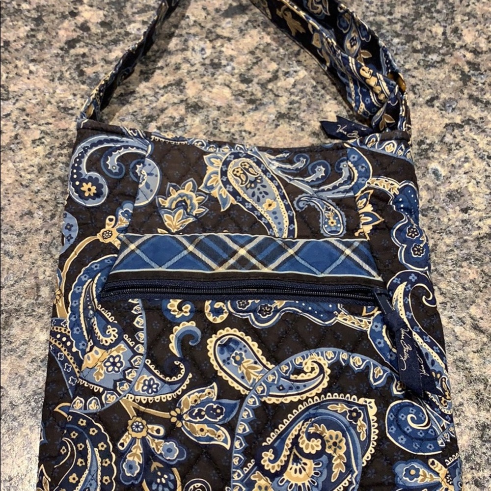 Vera Bradley cross body